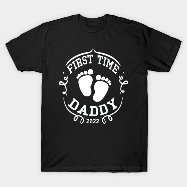 first time daddy 2022 T-Shirt by Leosit